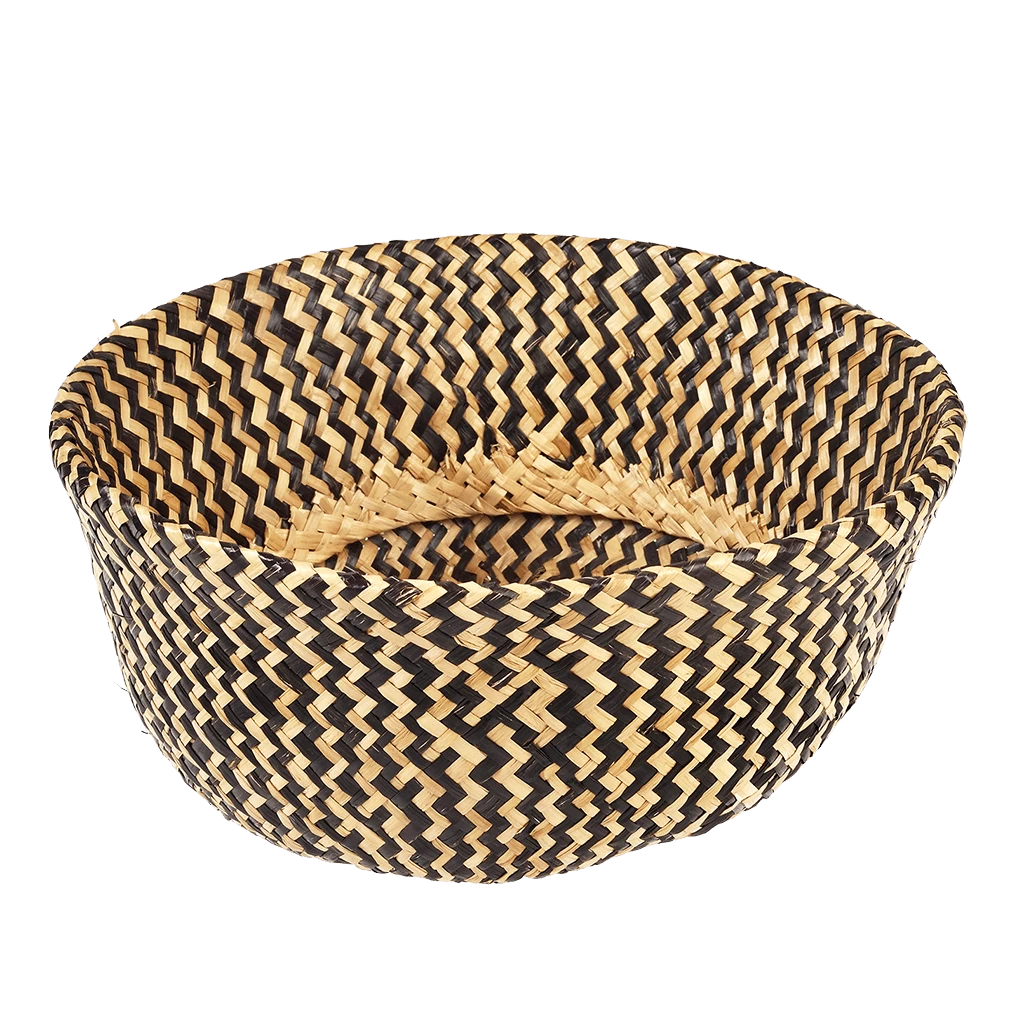 Medium Black Zigzag Seagrass Basket - Image 2